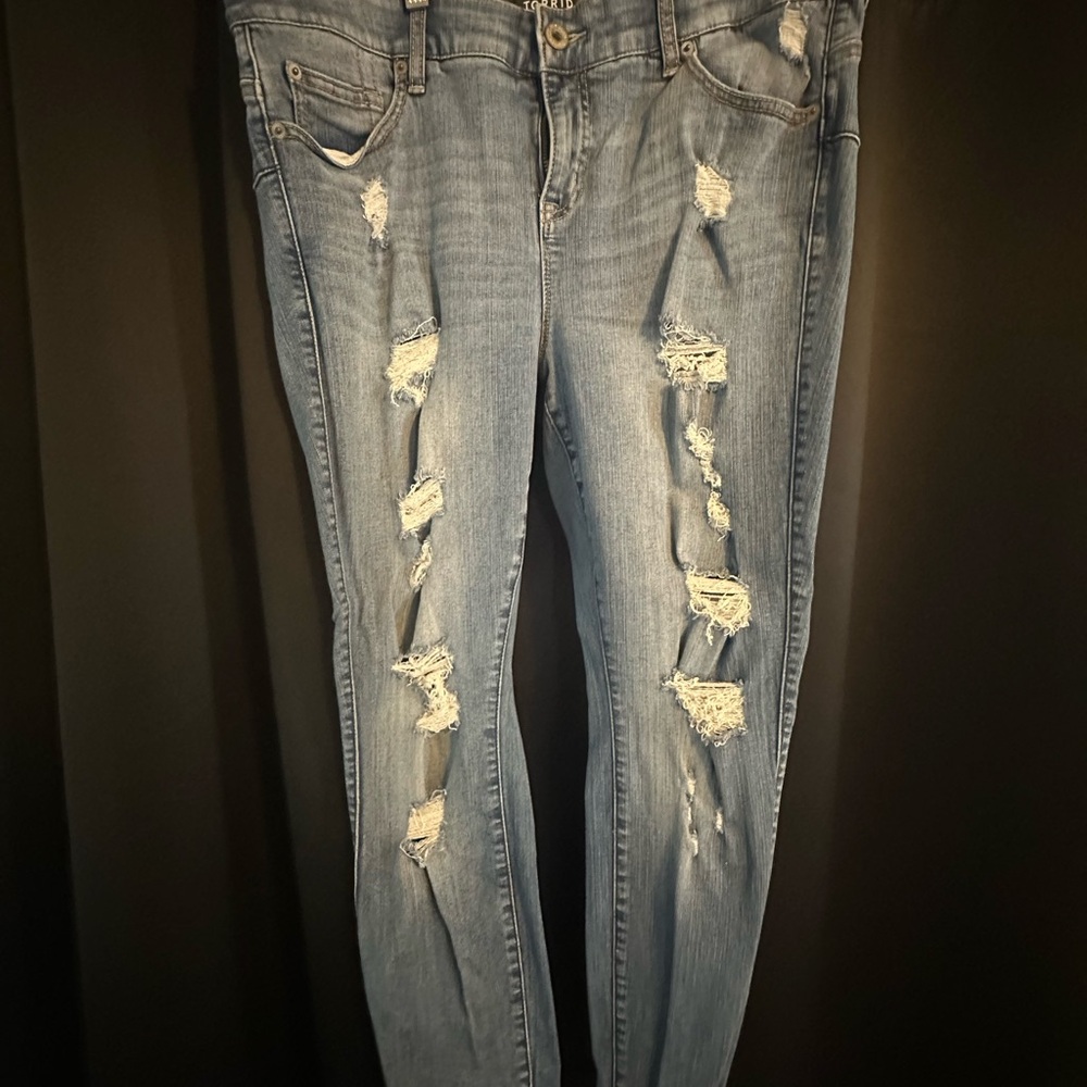Torrid Bombshell Skinny Premium jean